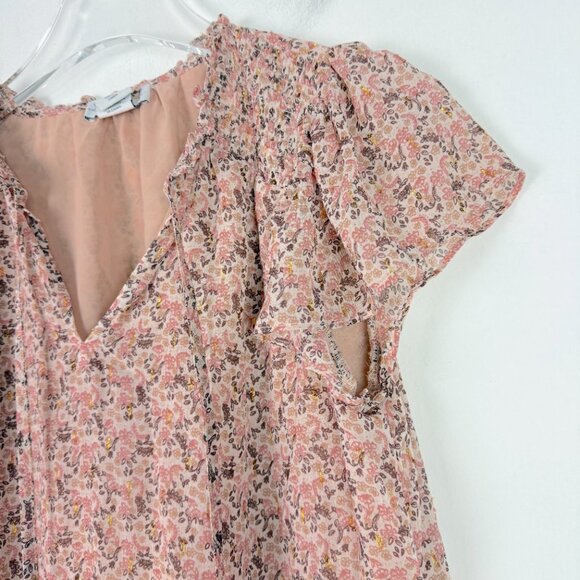 Cupcakes and Cashmere Floral Metallic Flutter Sleeve Top Size Small S EUC - Picture 3 of 11